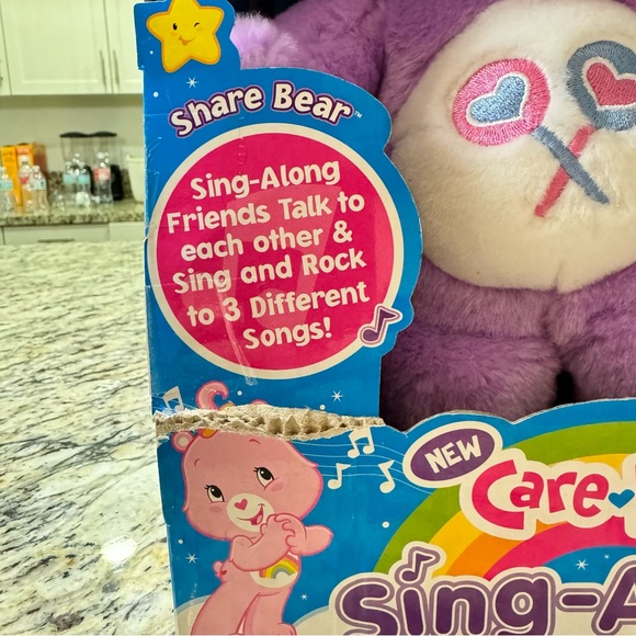 2007 Care Bears Sing Along Friends Share Bear Interactive Teddy Sing & Rock - Picture 5 of 7